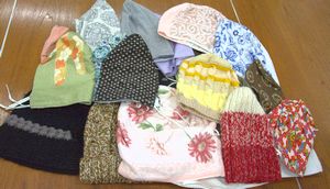 ご寄贈いただいたケア帽子